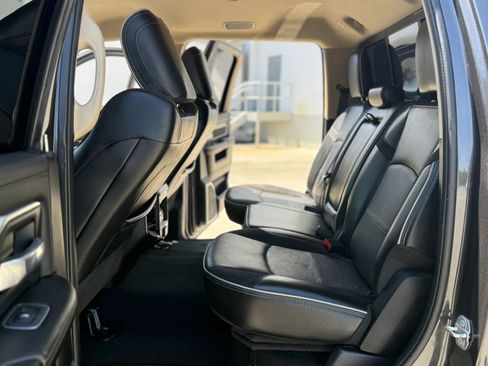 Used 2019 RAM 3500 Laramie image 26