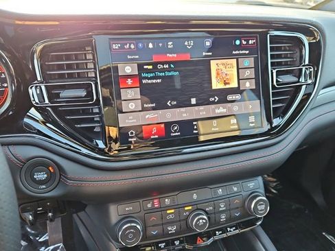 New 2026 Dodge Durango GT image 13