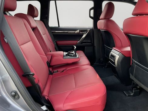 Certified 2023 Lexus GX 460 Premium w/ Premium Package image 9