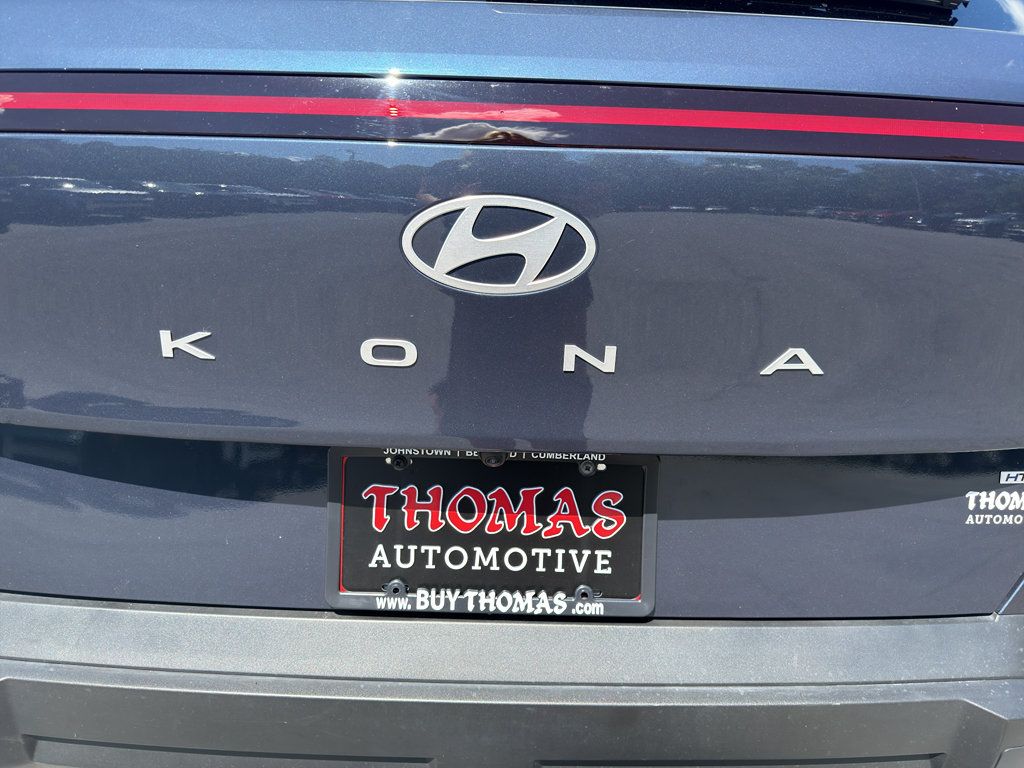 Certified 2024 Hyundai Kona SEL w/ Convenience Package AWD/4WD image 29