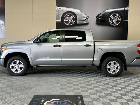 Used 2016 Toyota Tundra SR5 w/ SR5 Upgrade Package RWD image 7