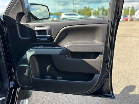 Used 2018 Chevrolet Silverado 1500 LTZ Z71 image 14