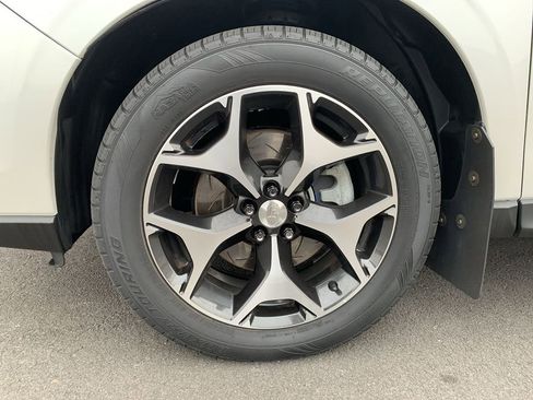 Used 2014 Subaru Forester 2.0XT Premium image 11