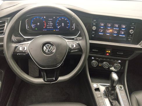 Used 2020 Volkswagen Jetta SEL FWD image 22