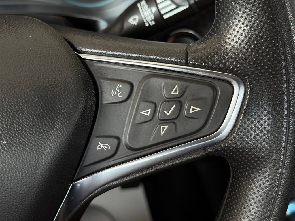 Used 2025 Chevrolet Malibu LT FWD image 28