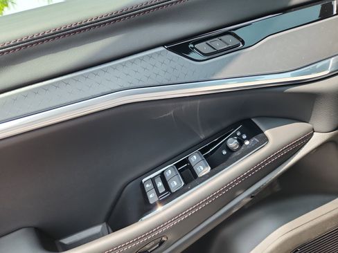 New 2025 Jeep Wagoneer S Limited image 16