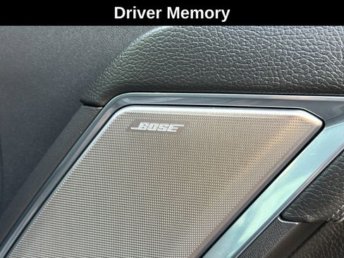 Used 2024 GMC Sierra 2500 Denali w/ Denali Reserve Package image 20