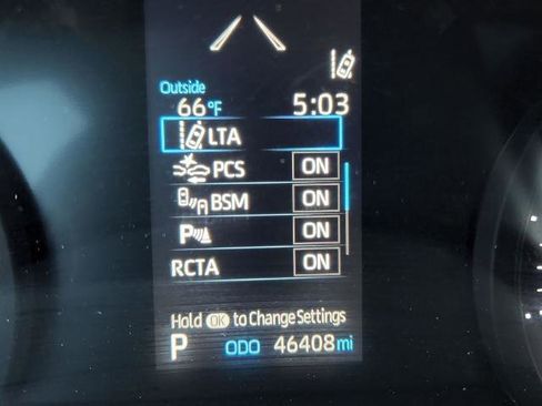 Used 2022 Toyota Sienna XLE image 28