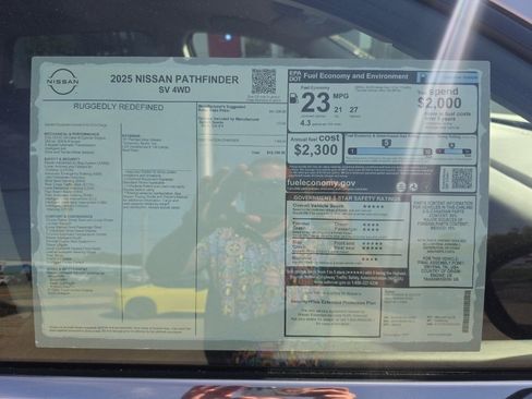 New 2025 Nissan Pathfinder SV image 3