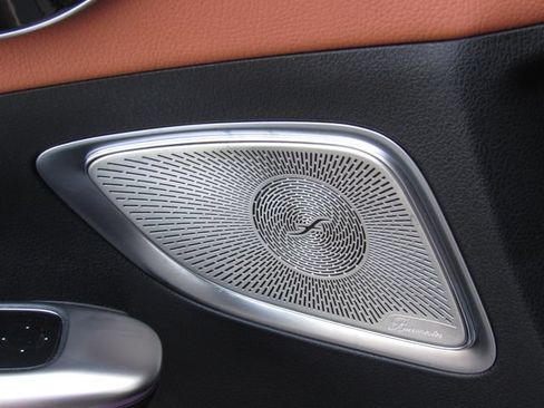 Certified 2022 Mercedes-Benz C 300 4MATIC Sedan image 37