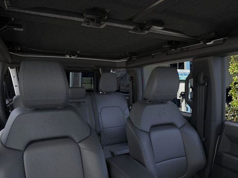 New 2025 Ford Bronco Outer Banks image 12