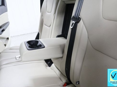 Used 2018 Ford Edge Titanium w/ Equipment Group 301A image 27