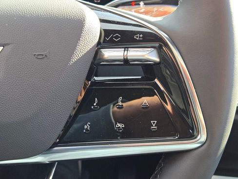 New 2026 Cadillac Lyriq Signature Sport image 33