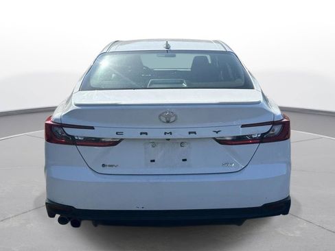 Used 2025 Toyota Camry SE FWD image 7