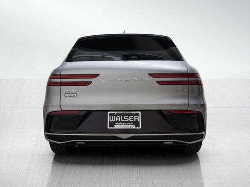 New 2026 Genesis GV70 2.5T Advanced image 4