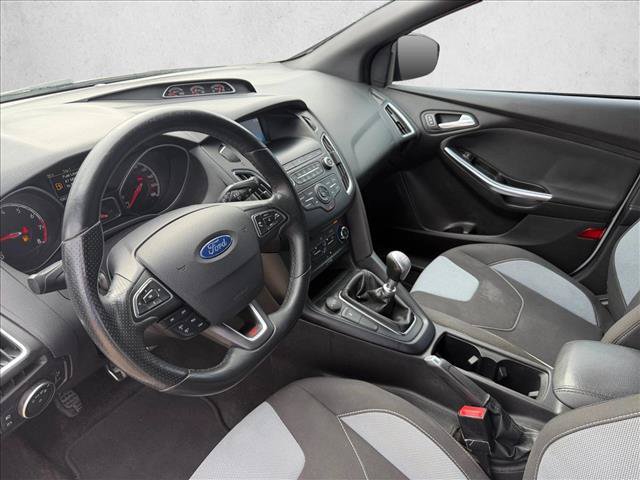 Used 2018 Ford Focus ST FWD image 10