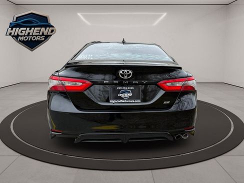 Used 2019 Toyota Camry SE image 6