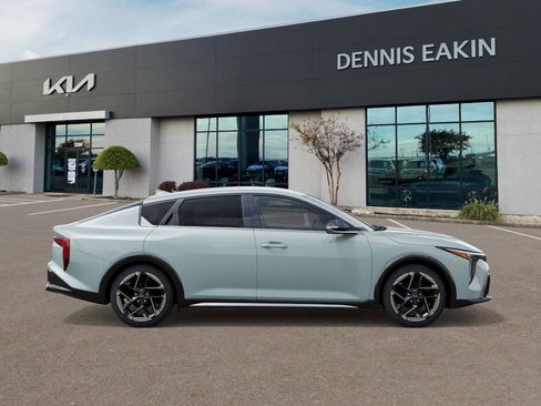 New 2026 Kia K4 GT-Line image 7