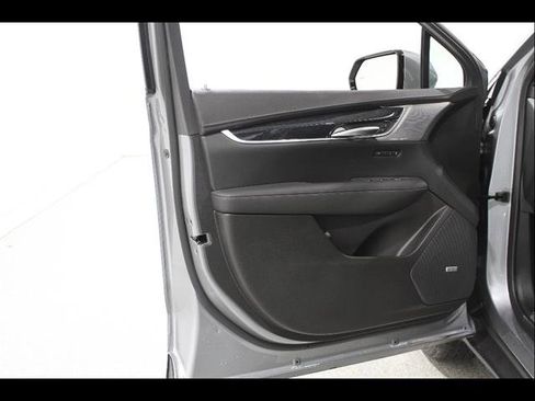 New 2026 Cadillac XT5 Premium Luxury w/ Driver Assist Package image 4
