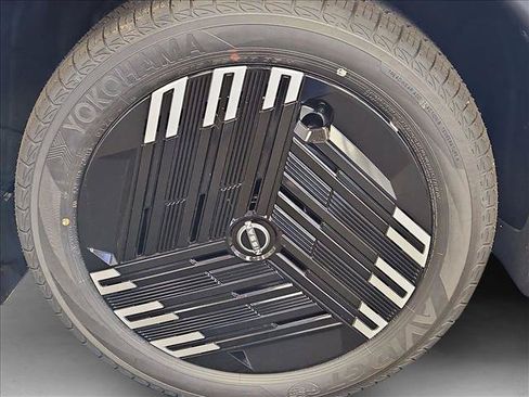 New 2026 Nissan Leaf w/ Floor Mat Package (S+) FWD image 10