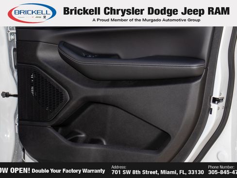 New 2025 Jeep Grand Cherokee Laredo X image 17