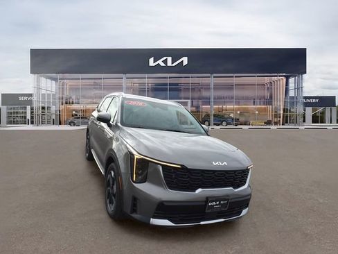 New 2026 Kia Sorento EX AWD/4WD image 10