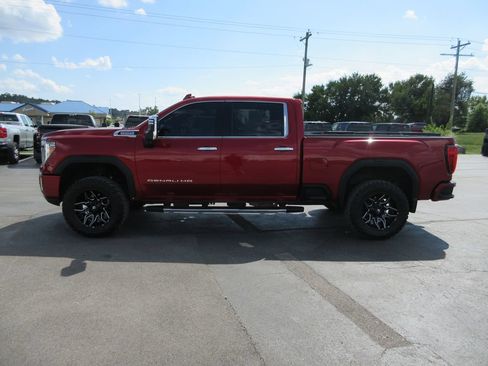 Used 2021 GMC Sierra 2500 Denali w/ Denali Ultimate Package AWD/4WD image 10