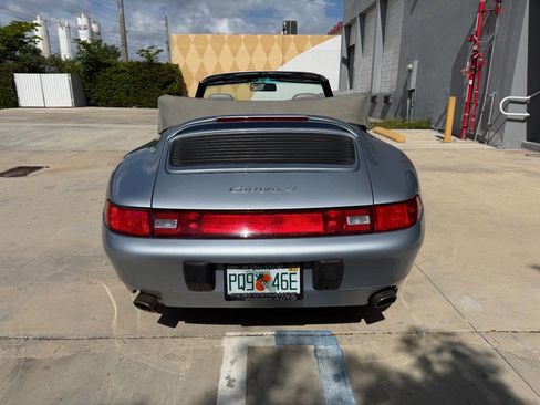Used 1996 Porsche 911 Carrera 4 AWD/4WD image 9