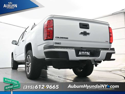 Used 2020 Chevrolet Colorado W/T w/ Custom Special Edition AWD/4WD image 20