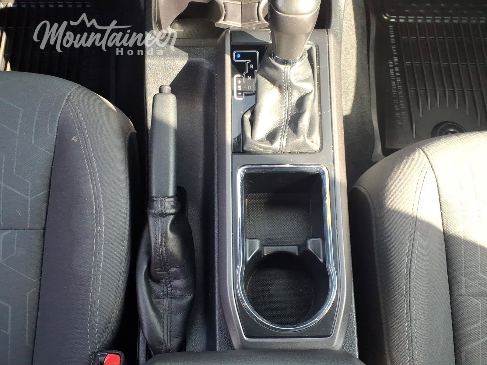 Used 2019 Toyota Tacoma TRD Sport AWD/4WD image 34