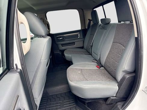 Used 2017 RAM 1500 Big Horn image 25