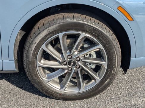 New 2026 Lincoln Corsair Grand Touring AWD/4WD image 11