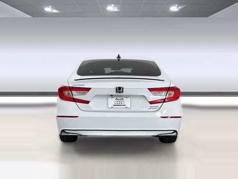 Used 2022 Honda Accord Sport image 10