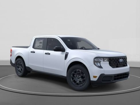 New 2025 Ford Maverick XLT w/ XLT Luxury Package image 7