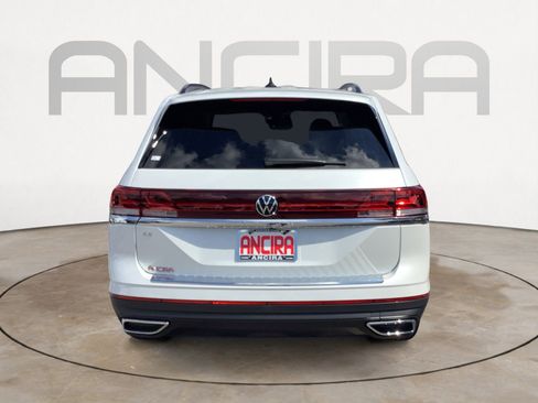 New 2026 Volkswagen Atlas SE image 7