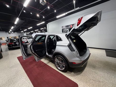 Used 2016 Lincoln MKC Reserve w/ Lincoln MKC Climate Package image 54