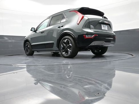 New 2025 Kia Niro Wave w/ Wave Preserve Package image 33