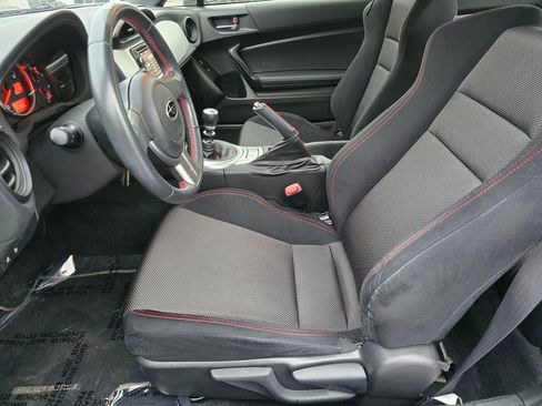 Used 2013 Subaru BRZ Premium image 18