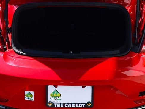 Used 2018 Volkswagen Beetle 2.0T SE image 28