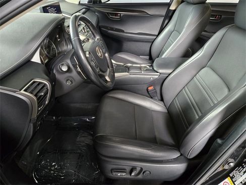 Used 2018 Lexus NX 300 FWD image 13