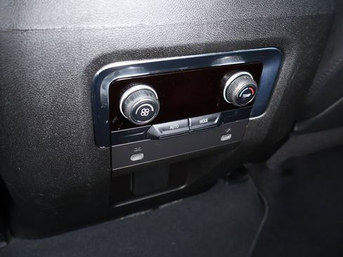 Used 2023 Chevrolet Tahoe LT image 23