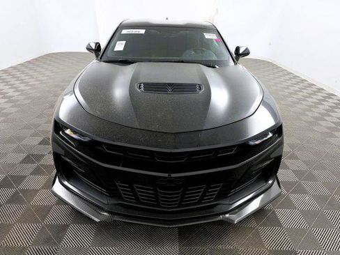 Used 2021 Chevrolet Camaro LT image 2