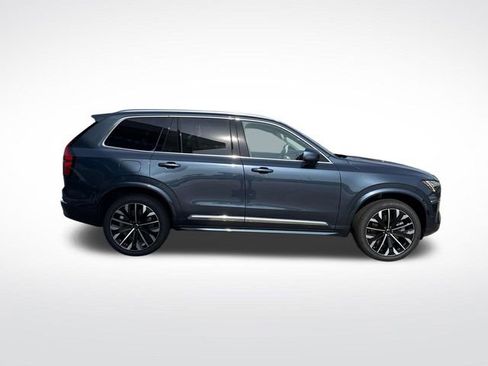 New 2026 Volvo XC90 T8 Ultra w/ Protection Package Premier image 9