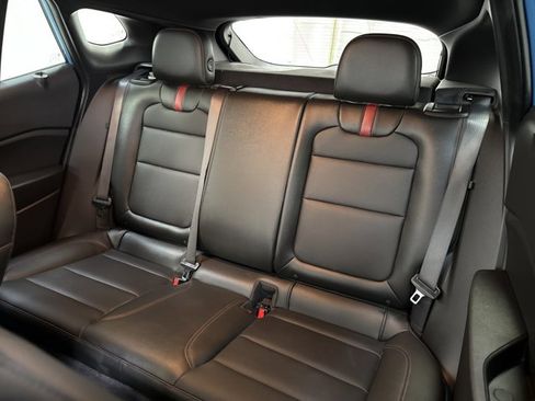 Used 2025 Chevrolet Trax RS w/ Driver Confidence Package image 13