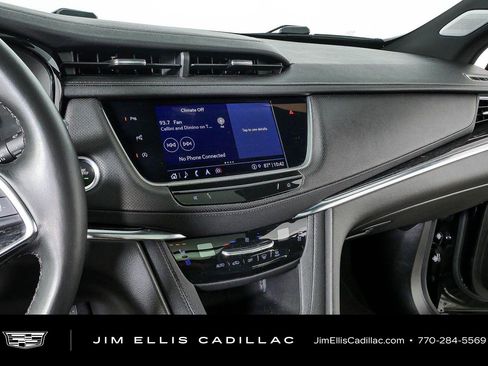 Certified 2023 Cadillac XT5 Premium Luxury w/ Technology Package FWD image 12