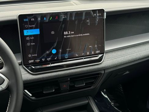 New 2025 Volkswagen Tiguan S image 31