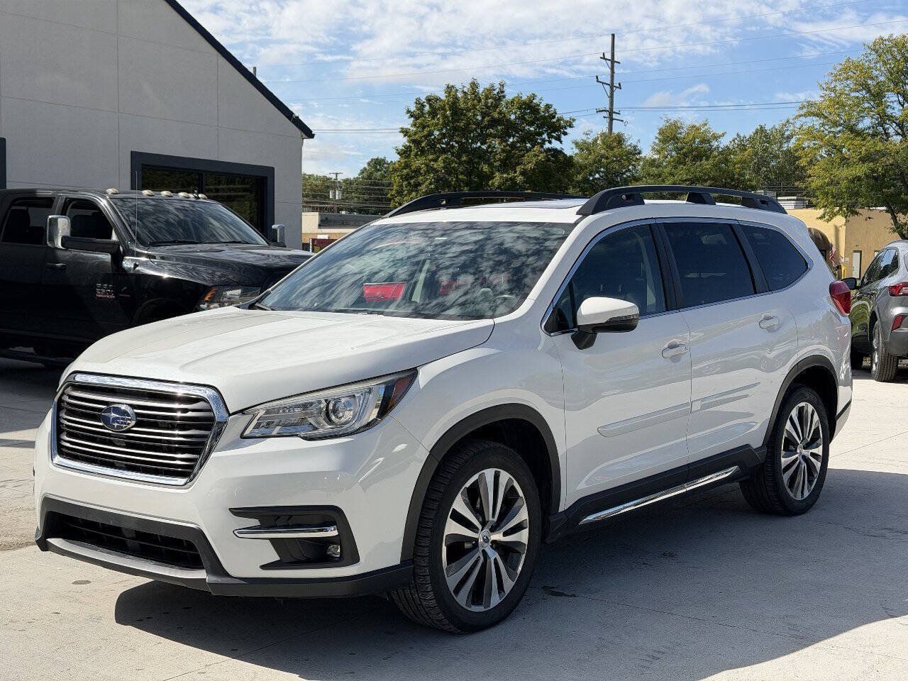 Used 2019 Subaru Ascent Limited AWD/4WD image 1