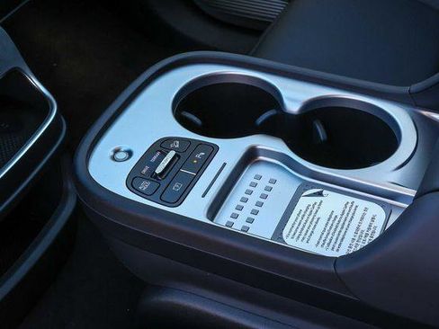 New 2026 Hyundai Ioniq 9 Calligraphy image 21