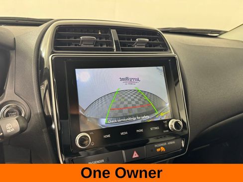 Used 2024 Mitsubishi Outlander Sport SE image 3
