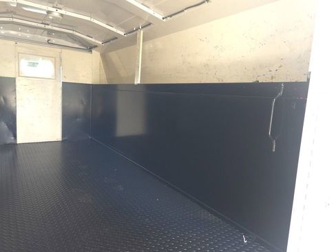 Used 2019 Chevrolet Express 3500 image 12